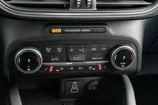 Ford Kuga 1.5 EcoBoost FWD Titanium