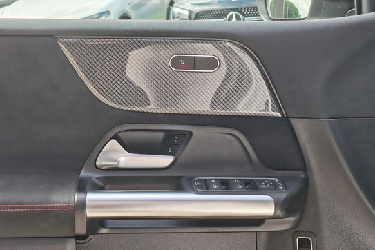 Mercedes B Klasa 200 mHEV AMG Line 7G-DCT