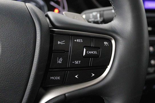 Lexus ES 300h Prestige