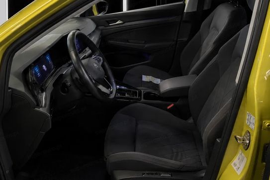 Volkswagen Golf eTSI EVO Style DSG