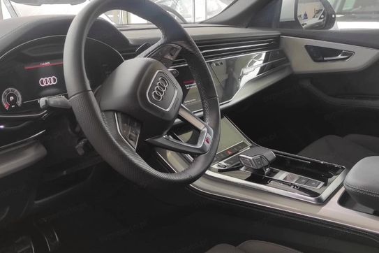 Audi Q8 45 TDI quattro
