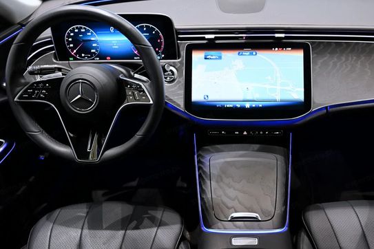 Mercedes Klasa E E 200 d mHEV Avantgarde 9G-Tronic