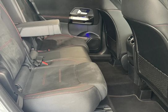 Mercedes GLB 200 mHEV AMG Line 7G-DCT