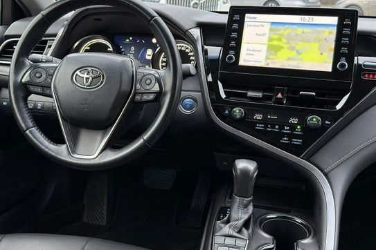 Toyota Camry 2.5 Hybrid Prestige