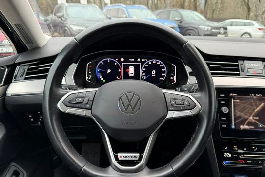 Volkswagen Passat 2.0 TDI 4Mot. DSG