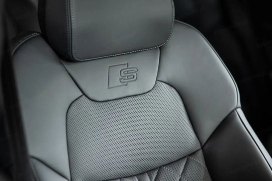 Audi A8 50 TDI quattro
