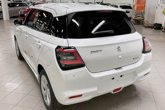 Suzuki Swift Premium Plus 1.2 Dualjet SHVS