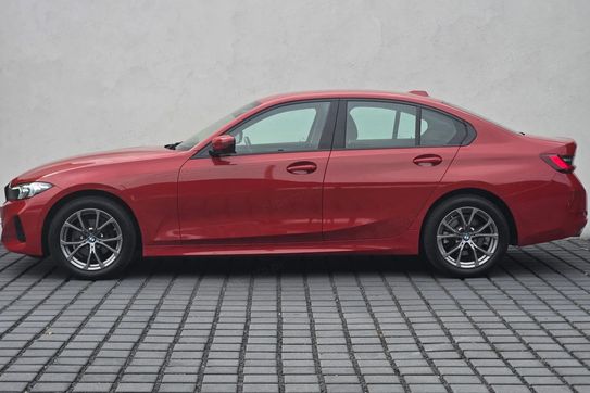 BMW Seria 3 318i aut