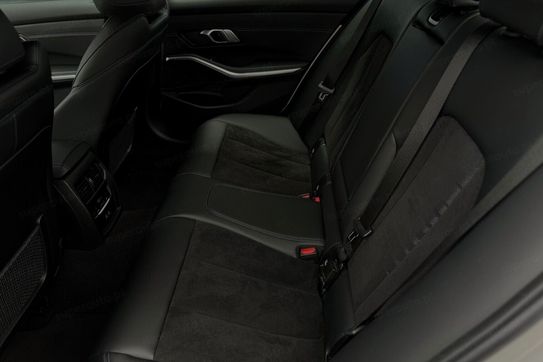 BMW Seria 3 318d M Sport