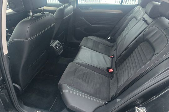 Volkswagen Passat 1.5 TSI EVO Elegance