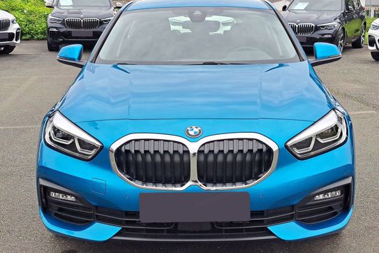 BMW Seria 1 118i Advantage