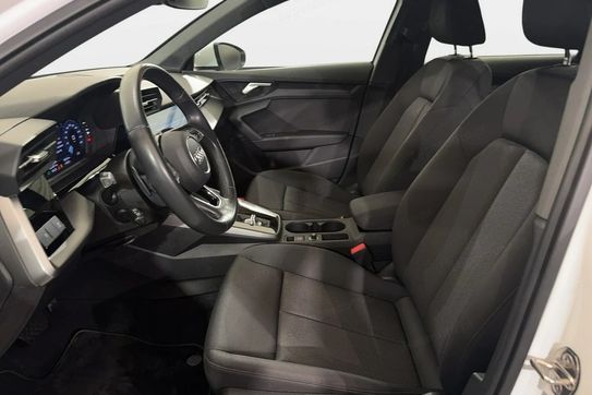 Audi A3 35 TFSI mHEV S tronic