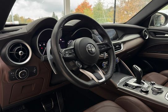 Alfa Romeo Stelvio Turbo Veloce Q4