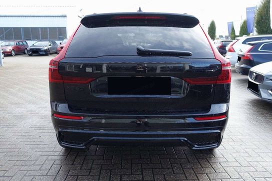 Volvo XC60 T8 Plug-In Hybrid AWD Ultra Black Edition