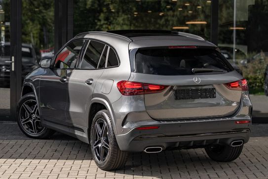 Mercedes GLA 220 4-Matic AMG Line