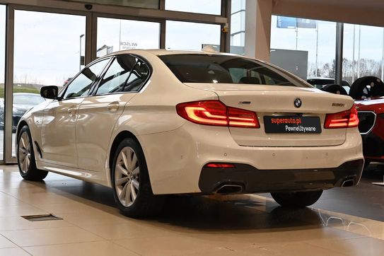BMW Seria 5 530i xDrive M Sport sport-aut