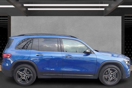 Mercedes GLB 200 mHEV AMG Line 7G-DCT