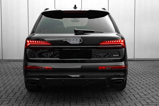 Audi Q7 55 TFSI e quattro S Line
