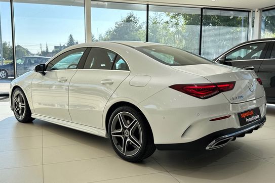 Mercedes CLA 200 AMG Line