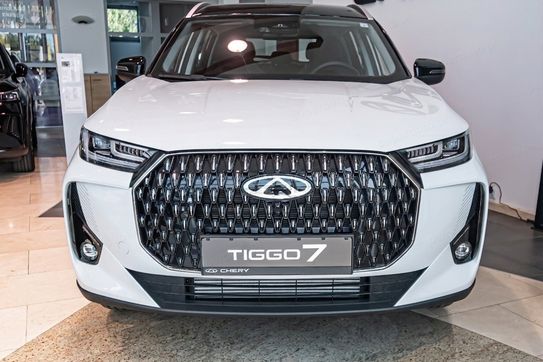 Chery Tiggo 7 Premium 1.5 T-GDI HEV DCT