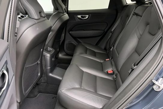 Volvo XC60 T6 Plug-In Hybrid AWD Ultra Dark