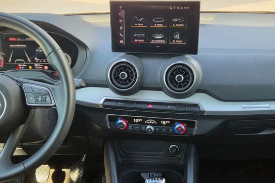 Audi Q2 30 TFSI S-Line