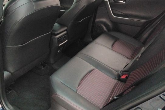 Suzuki Across 2.5 Plug-in Hybrid Elegance 4WD CVT