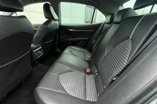 Toyota Camry 2.5 Hybrid