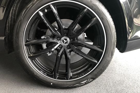 Mercedes GLS 450 4MATIC