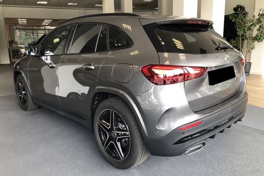 Mercedes GLA 220 4-Matic AMG Line