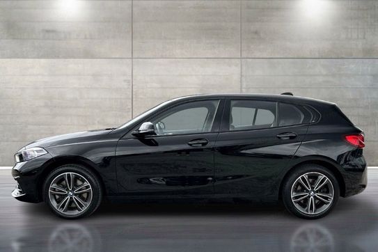 BMW Seria 1 120i Sport Line aut