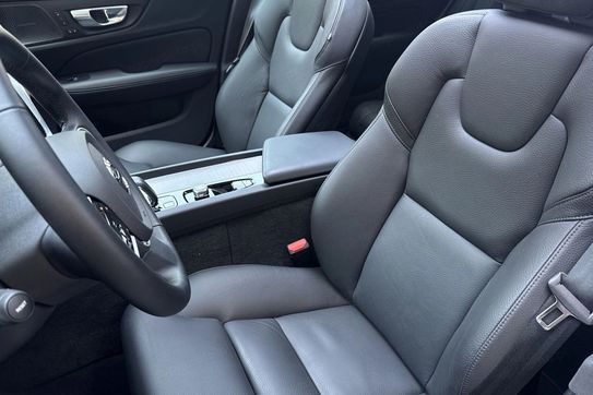 Volvo V60 B4 B Plus Dark aut