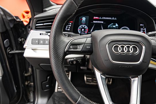 Audi Q8 50 TDI mHEV quattro Tiptronic