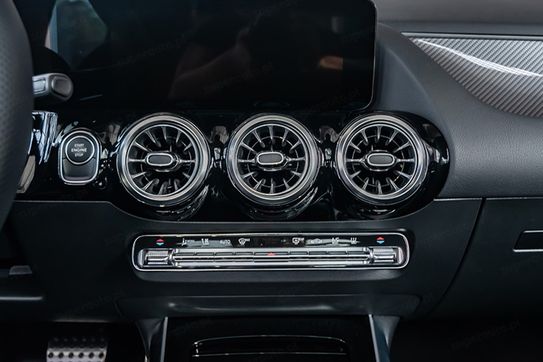 Mercedes GLA 200 AMG Line