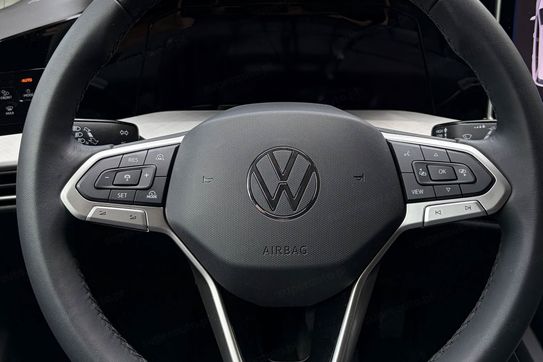 Volkswagen Golf Life Plus 1.5 TSI