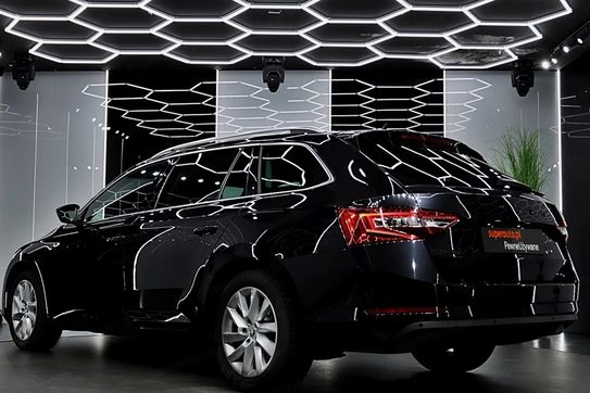 Skoda Superb 2.0 TDI SCR Ambition DSG