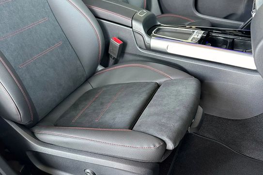 Mercedes GLB 200  AMG Line