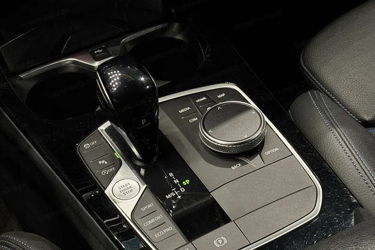BMW Seria 1 118i M Sport aut
