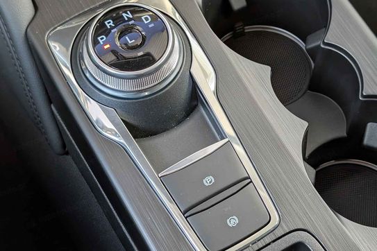 Ford Kuga Titanium 2.5 FHEV  eCVT