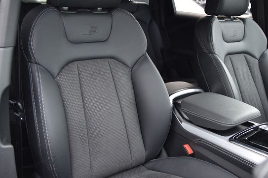 Audi Q7 50 TDI quattro S Line