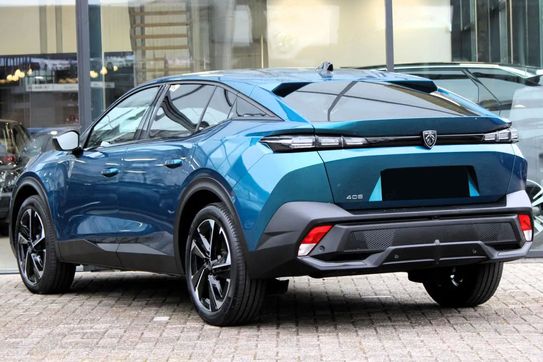 Peugeot 408 Business 1.2 mHEV e-DSC6