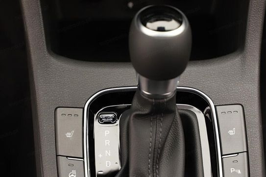 Hyundai i30 1.6 T-GDI Smart DCT