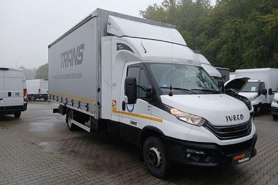 Iveco Daily 70C18 Zabudowa + Tył spanie
