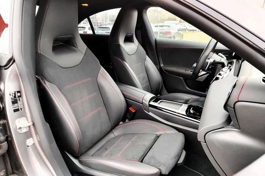 Mercedes CLA 250 e AMG Line
