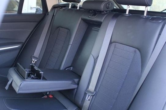 BMW Seria 3 Touring 320d xDrive