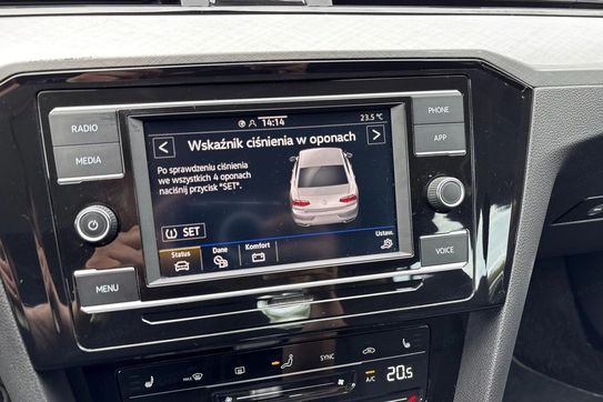 Volkswagen Passat 1.5 TSI EVO Business