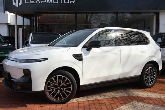 Leapmotor B10 Design Hybrid EV 18,8 kWh