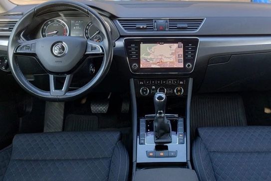 Skoda Superb 1.5 TSI Style DSG