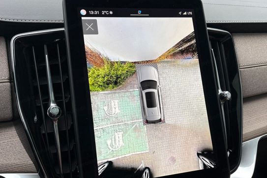 Volvo XC90 T8 AWD Plug-In Hybrid Plus Dark 7os