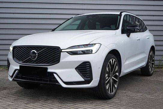 Volvo XC60 B5 AWD Plus Dark